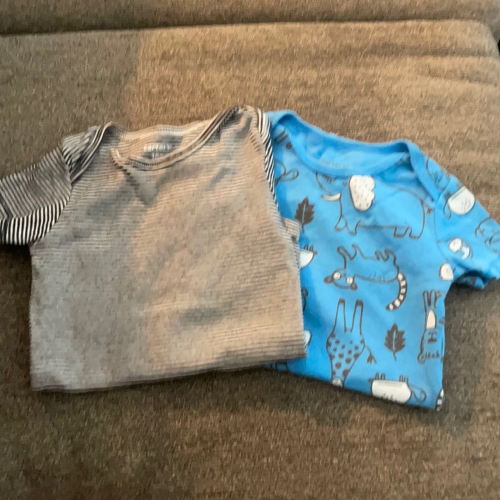 2 onesies